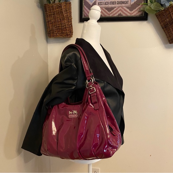 Pink coach bag pre owned good condition - Picture 4 of 5